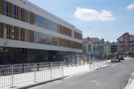 Szkoła we Wrocławiu - prace wykończeniowe. Widok prawie finalny