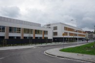Zakończenie budowy Zespołu Szkolno - Przedszkolnego nr 21 przy ul. Kłodzkiej we Wrocławiu.
